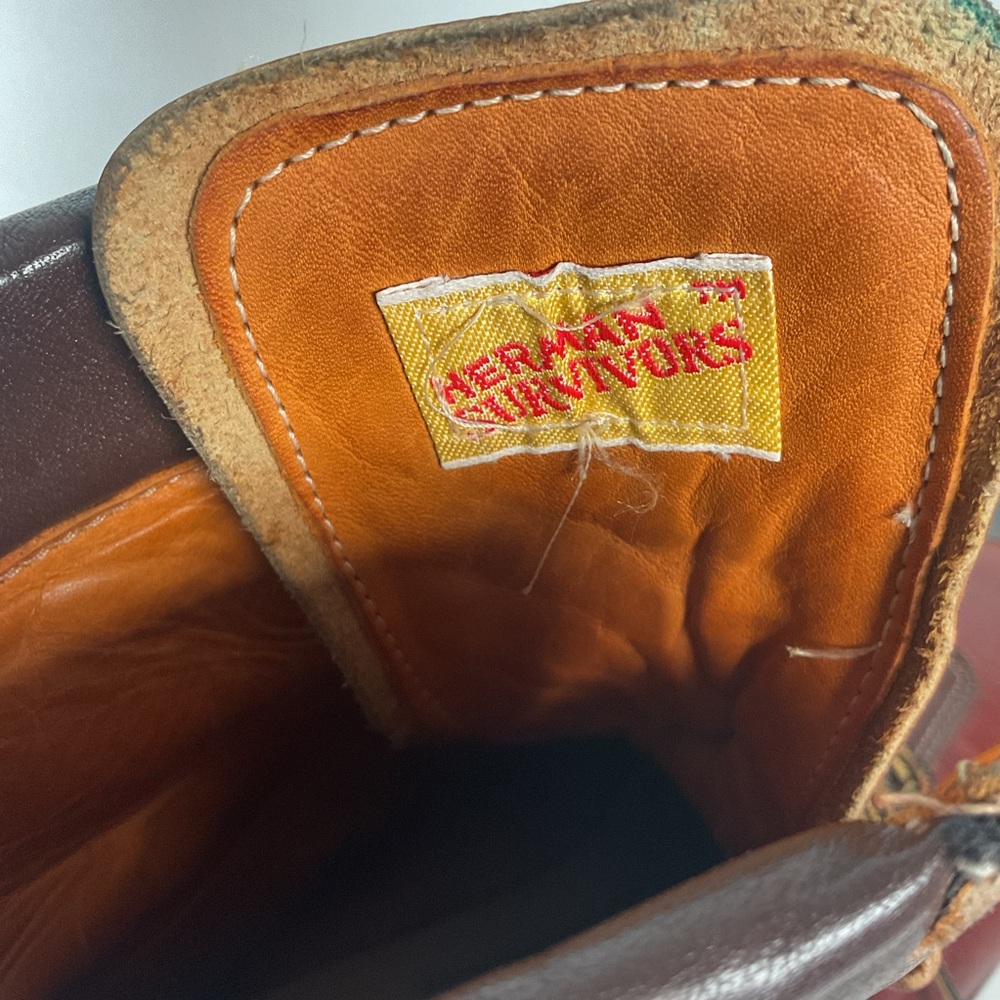 Vintage Herman Survivor’s Mountaineering Boots | Insulated | USA Made | Men’s 9 - Picture 3 of 16